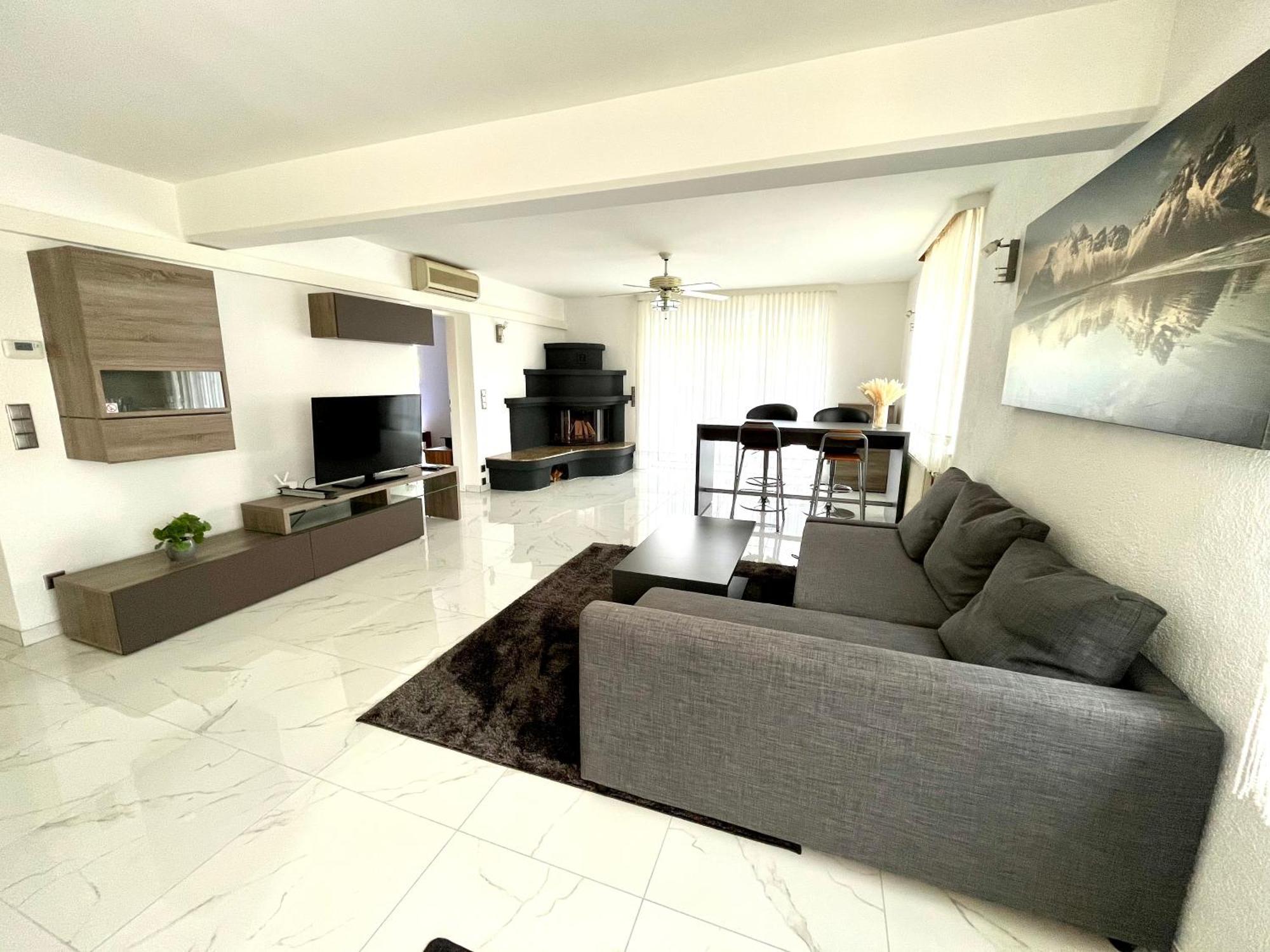 Luxurioeses Mit Pool Apartamento Viena
